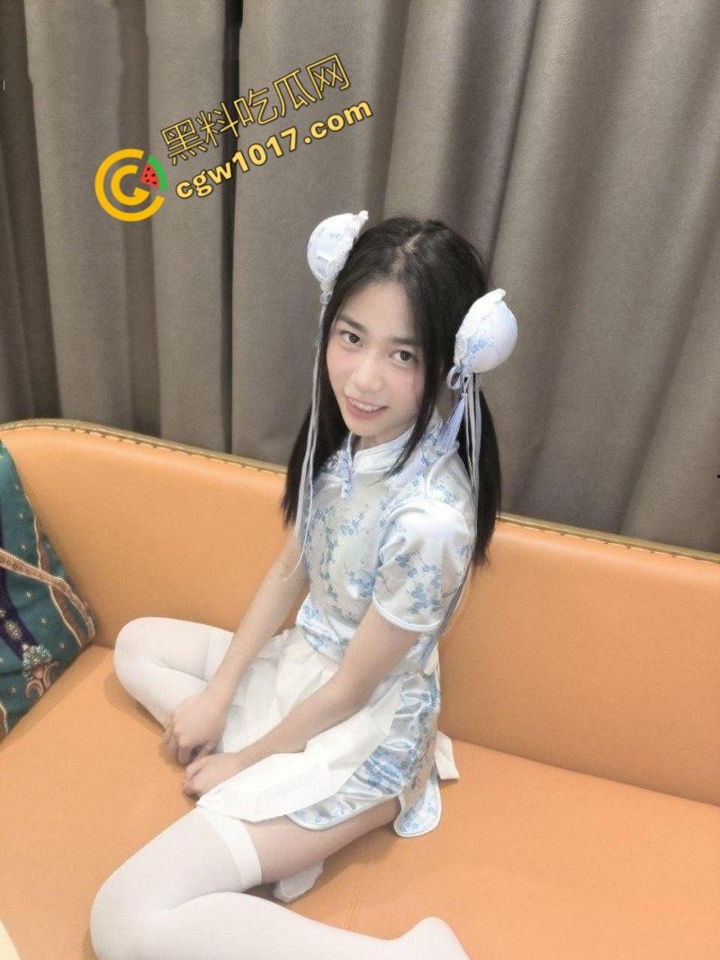 上海极品舞蹈生【杨萧颜】难以抵抗金钱诱惑,堕落为金主性奴,胯下侍奉爆筋肉棒,口技十分了得!