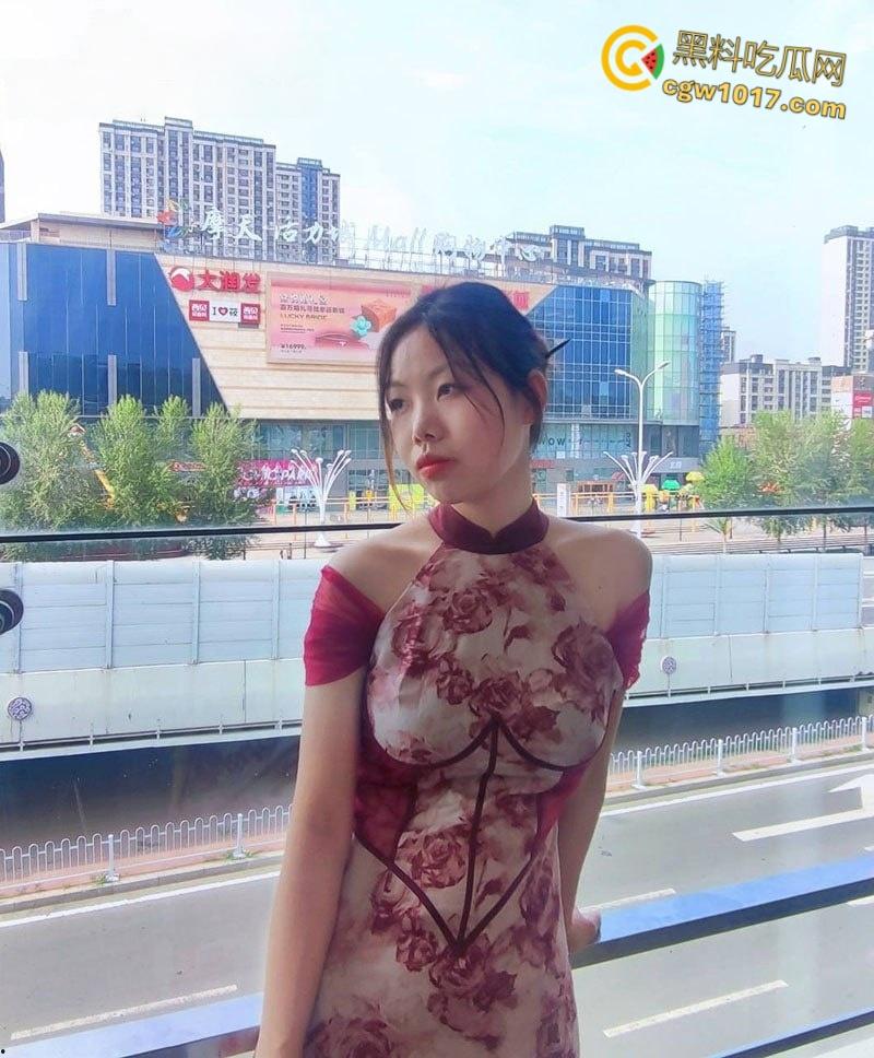 苏州清纯嫩妹【冉茹】,隐瞒男友下海卖淫,口交深喉业务熟练,白虎骚穴紧夹肉棒,骑乘榨精美乳摇晃!