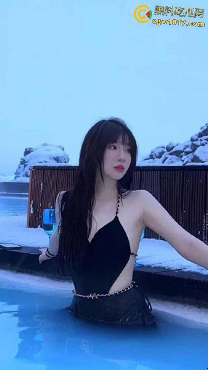 约炮大神【fkabuto】，约操江苏神仙颜值女大学生，白虎嫩穴一插白浆都流出来了，多姿势爆操浪叫不止！