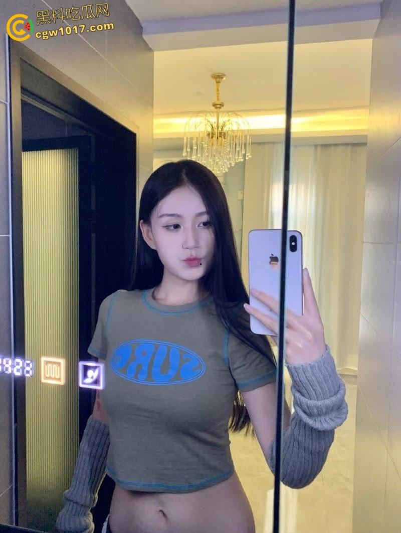 富二代约炮大神【fkabuto】,约操杭州176长腿车模,吃棒吞精翘臀后入,纯天然奶子Q弹晃荡甩到下巴!