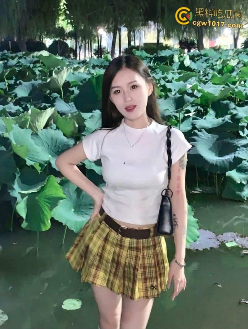 富二代约炮大神【fkabuto】,约操杭州176长腿车模,吃棒吞精翘臀后入,纯天然奶子Q弹晃荡甩到下巴!