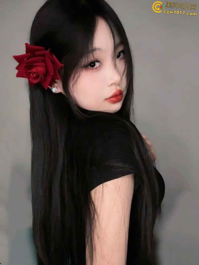 广东大一学生妹【丁雨婷】下海卖淫,为还贷被金主肆意玩弄,娇小身材被多体位猛怼骚穴,高潮尖叫!