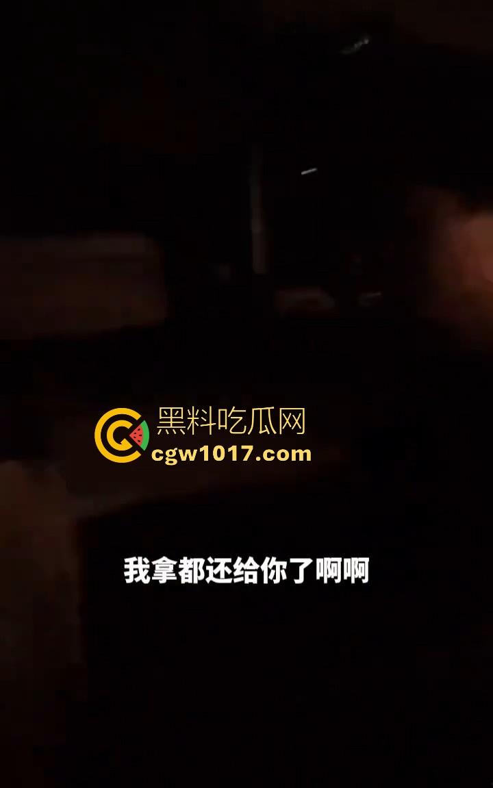 不是姐妹这么出尔反尔的吗?到长沙旅游把手机丢了,承诺手机送过去付1000块报酬,结果一分钱都没有,还污蔑人!