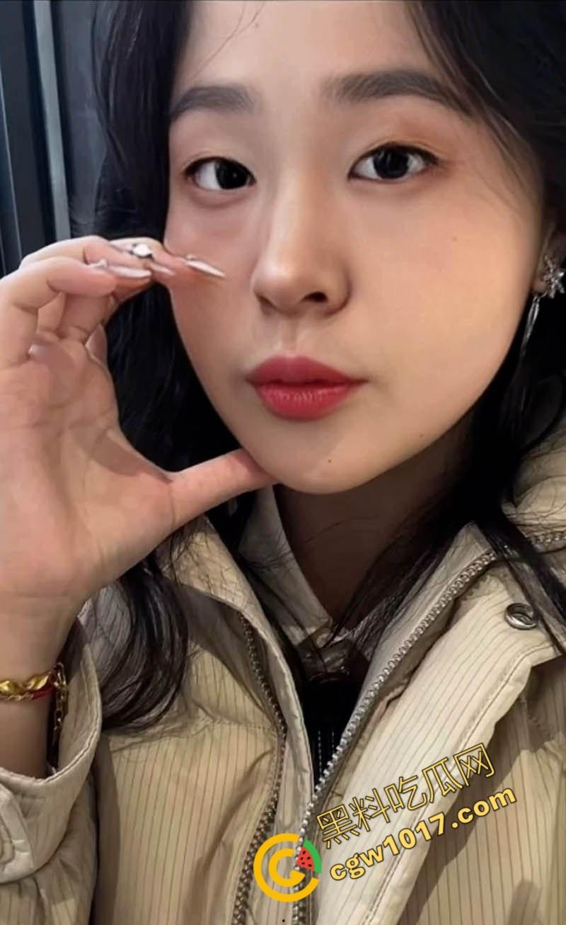 湖南师范大学母狗【张玥】性爱视频被曝!腿长腰细性感妖娆,多姿势爆操白浆四溢,浓精洒满娇颜!