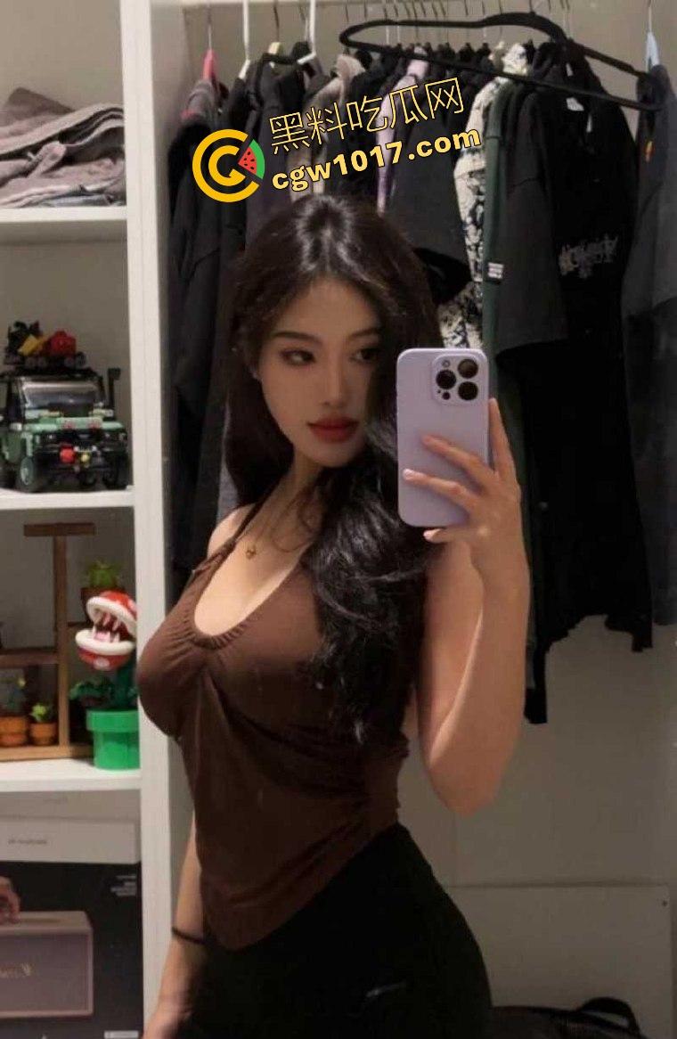 中国美术学院油画系女神【姚婷】极高颜值女神为达到财富自由选择下海卖逼,口活一流肥臀圆润,这身材真的爱了!