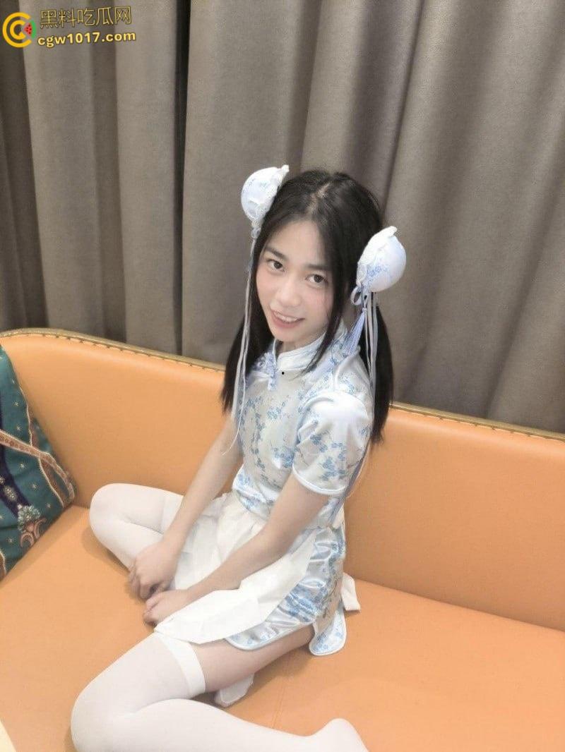 成都高颜值舞蹈老师【林渝】,难以抵抗金钱诱惑,堕落为金主性奴,胯下侍奉爆筋肉棒,口技十分了得!