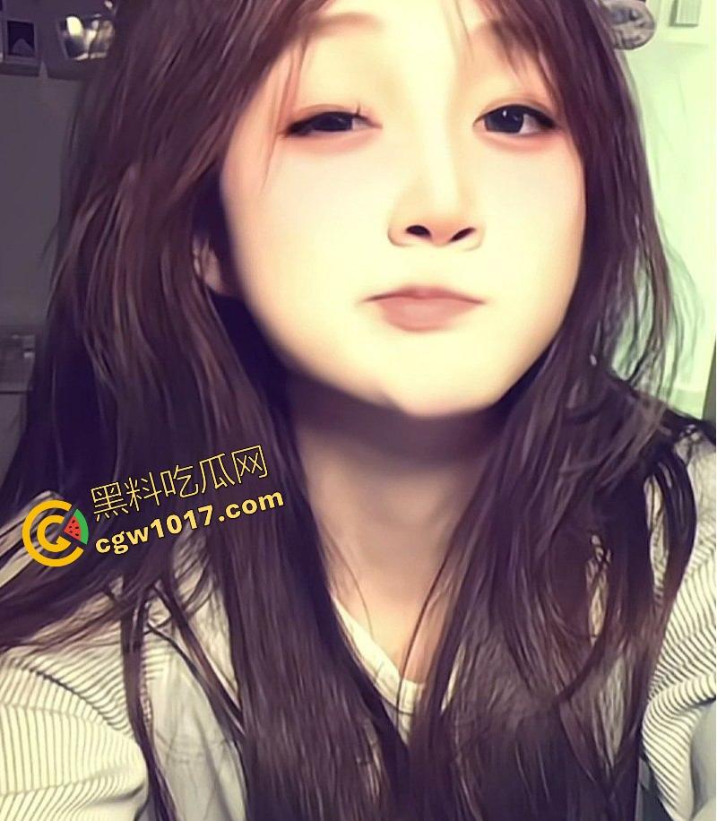 浙江大学极品高颜值学妹【刘颖】清纯可爱,醉酒后眼神迷离被同学带到酒店脱光衣服狂干,粉嫩骚逼被捅得汁水四溅!