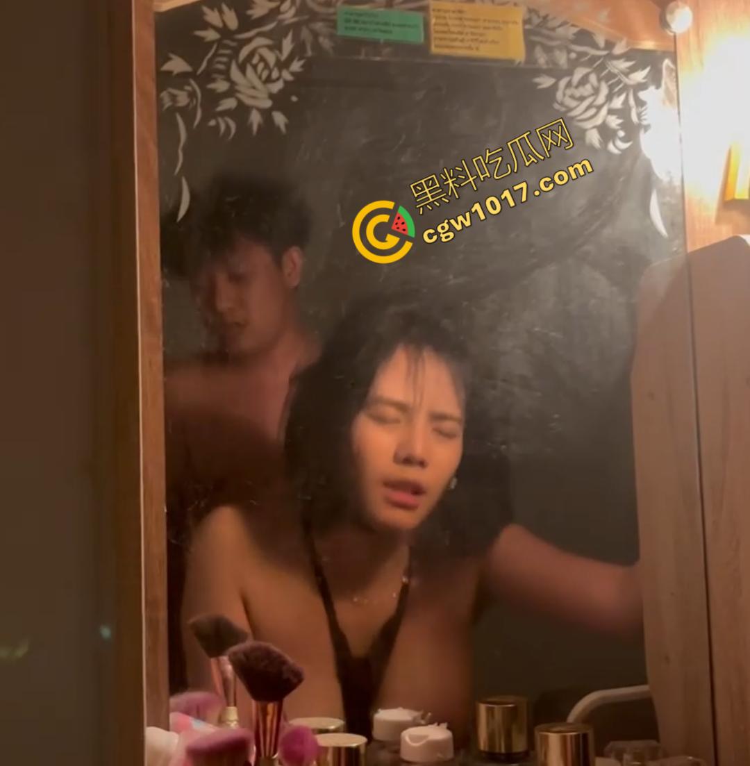 湖南36G巨乳嫩妹背着男友旅游约炮视频流出!极品身材榨精神器,被金主无套爆操,淫水直流,香艳视频爆红网络!