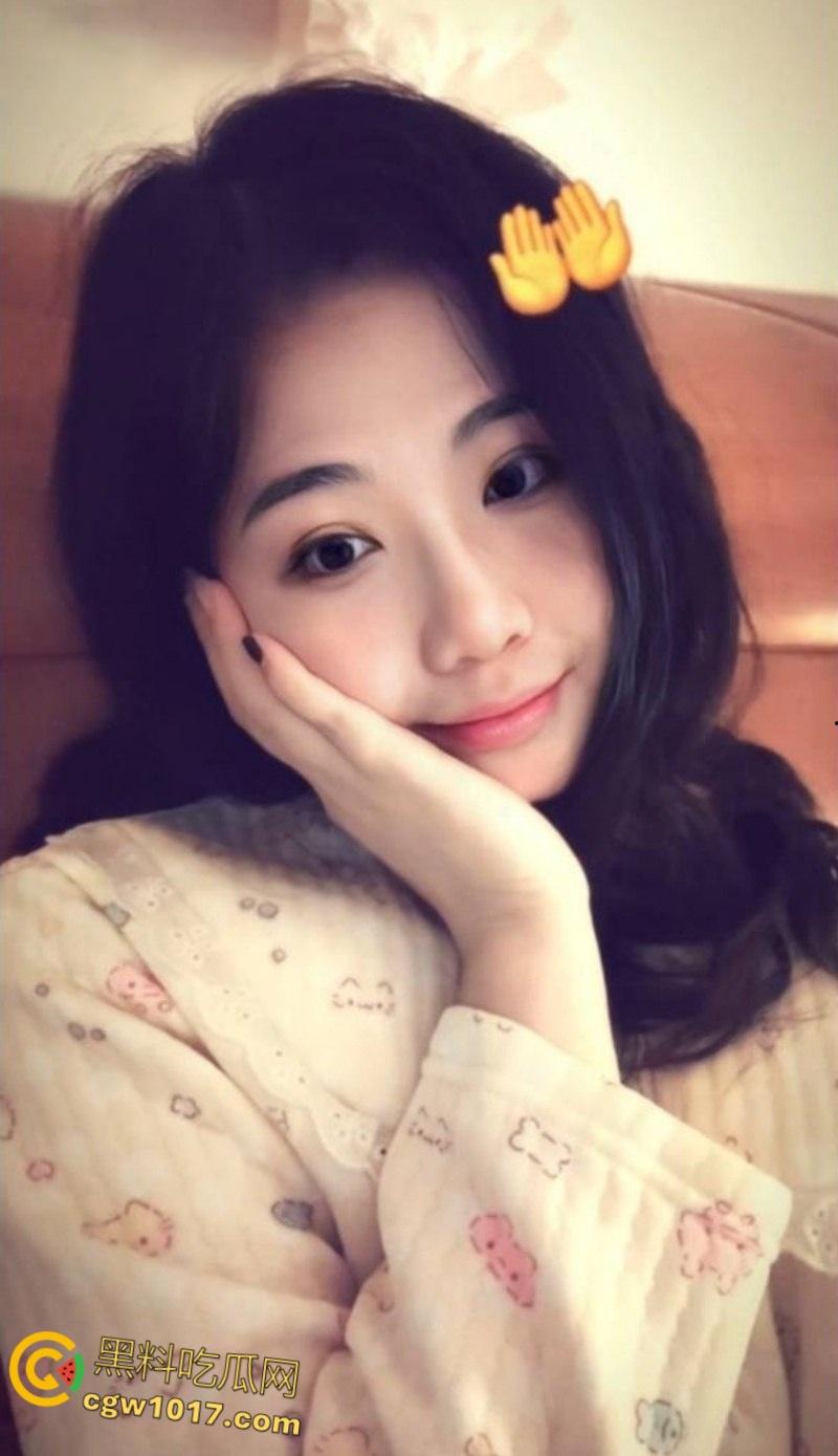 湖南长沙高颜母狗【赵莹】, 社交软件约炮被瓜友曝光,大屌后入爆操到失神,快射时主动张口求精液保养!