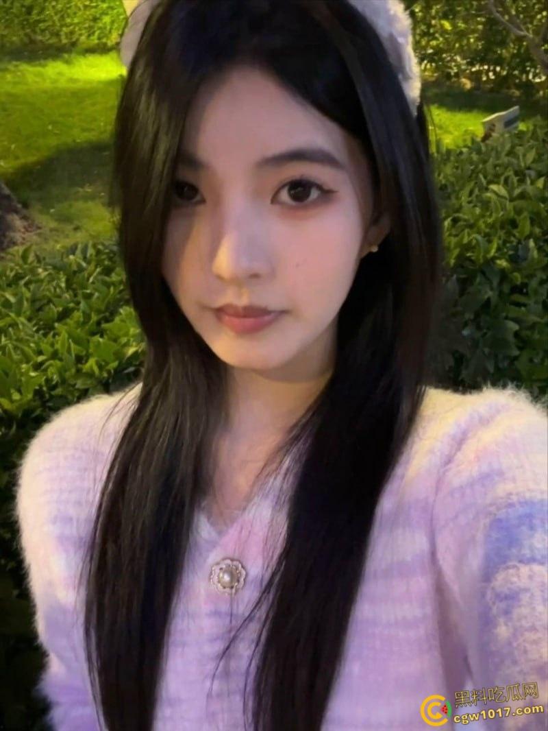 哈尔滨反差学妹【孙薇薇】跟男友做爱视频泄漏,跳蛋震颤骚穴淫水喷涌,清纯学妹床上骚浪无比!