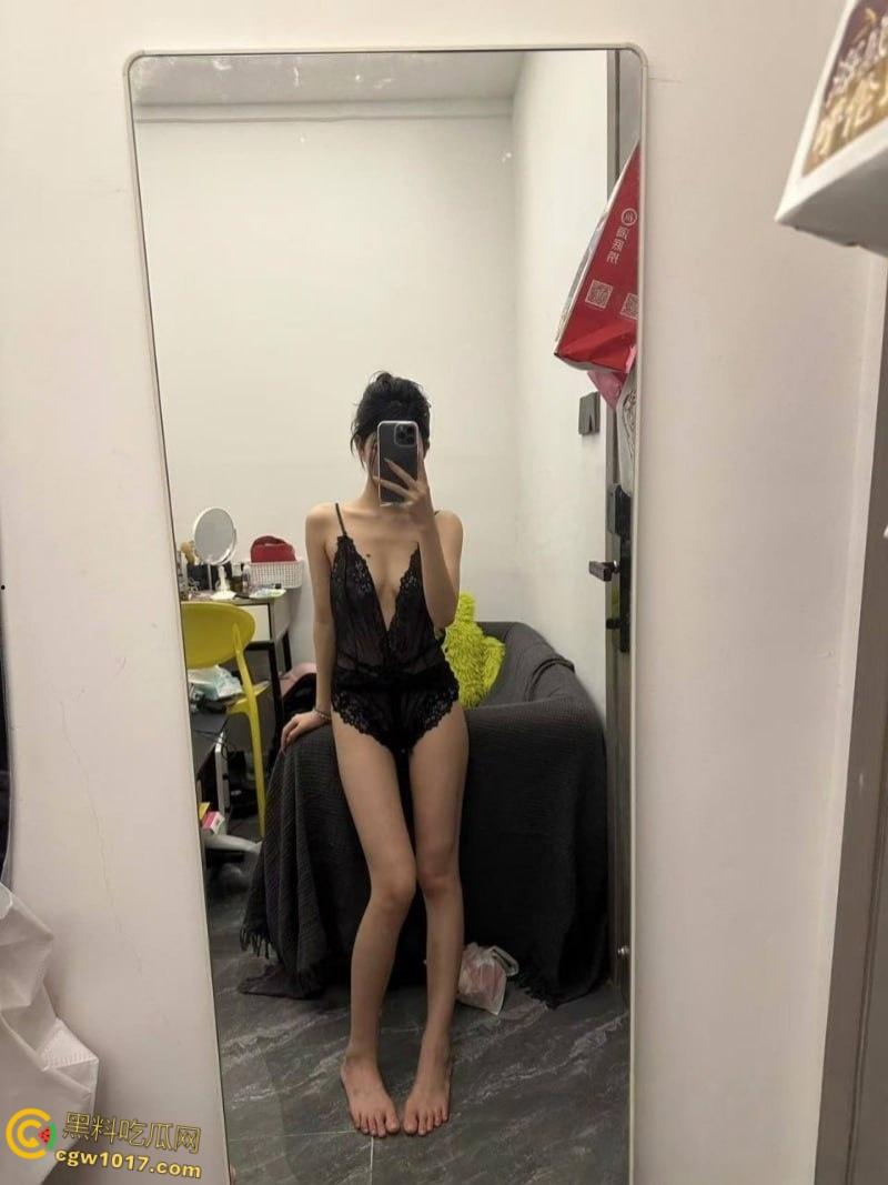 哈尔滨反差学妹【孙薇薇】跟男友做爱视频泄漏,跳蛋震颤骚穴淫水喷涌,清纯学妹床上骚浪无比!