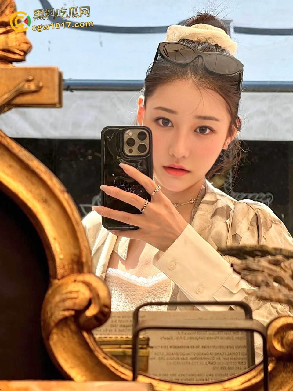 约炮大神【深情小K】,最新约操豹纹油光黑丝小网红,跪地口交深喉,多姿势无套猛操骚穴,淫叫连连!