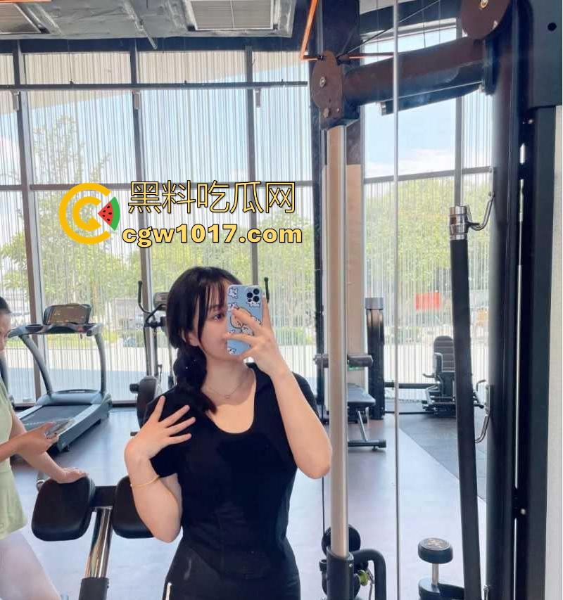 探探约炮高颜值小美,极品魔鬼身材尤物,浓精灌满一线天嫩穴,犹如泄欲玩物般被肆意蹂躏!