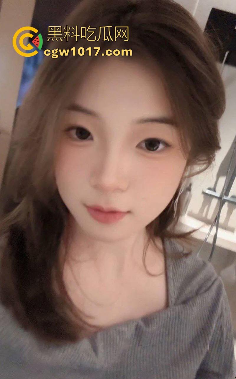 常州技术职业学院反差小母狗【张晴晴】红色情趣内衣撩人,深喉口交骑乘后入,任金主肆意玩弄,欲罢不能!