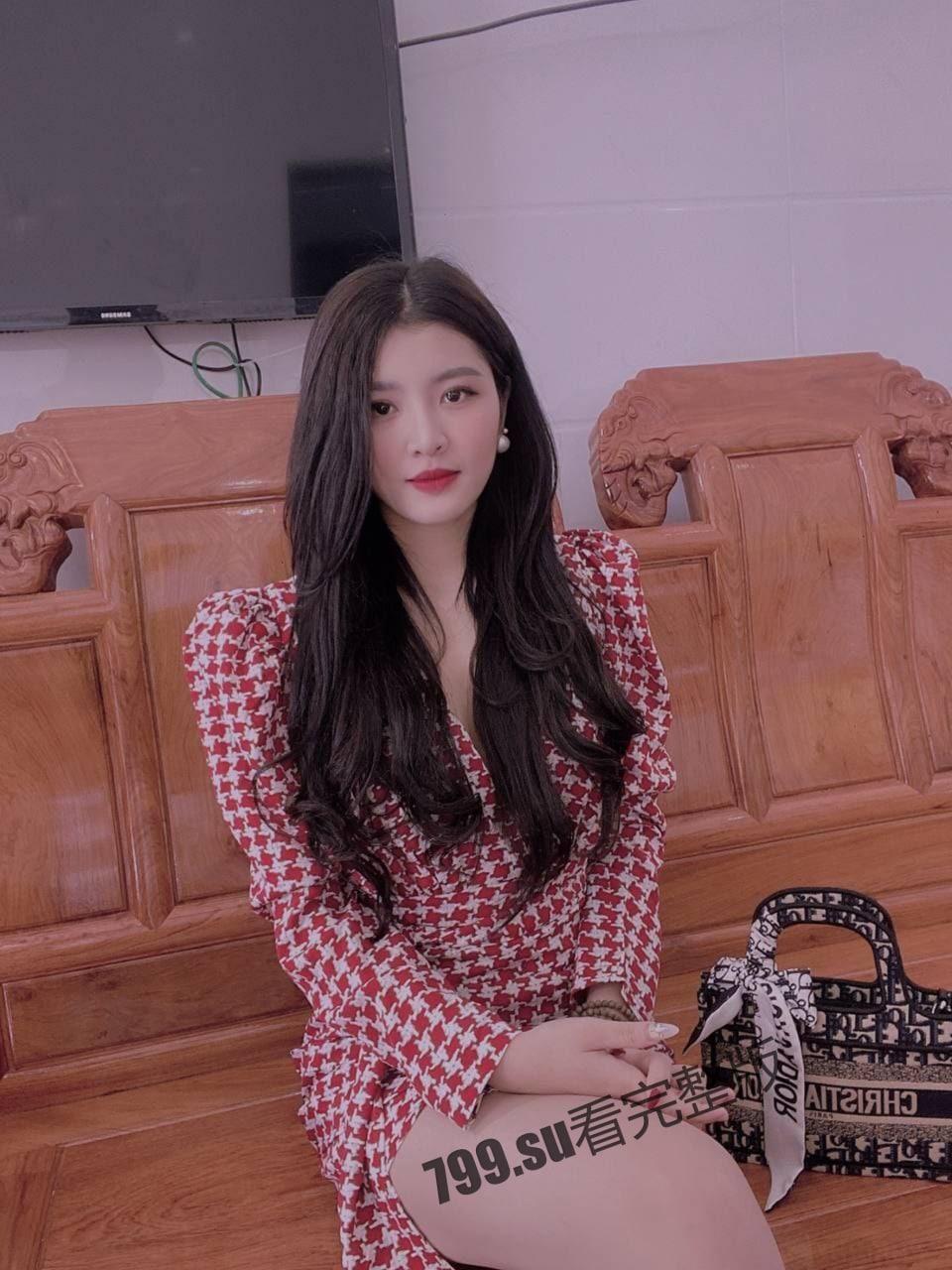 【反差女友】煞费苦心的调教终于成母狗