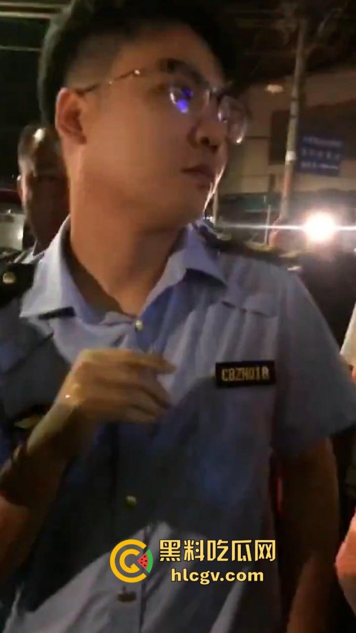 廉江风波起!廉江城管被指 “抢劫” 批发猪肉!执法行为还是权力滥用?