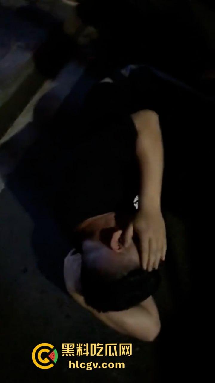 廉江风波起!廉江城管被指 “抢劫” 批发猪肉!执法行为还是权力滥用?