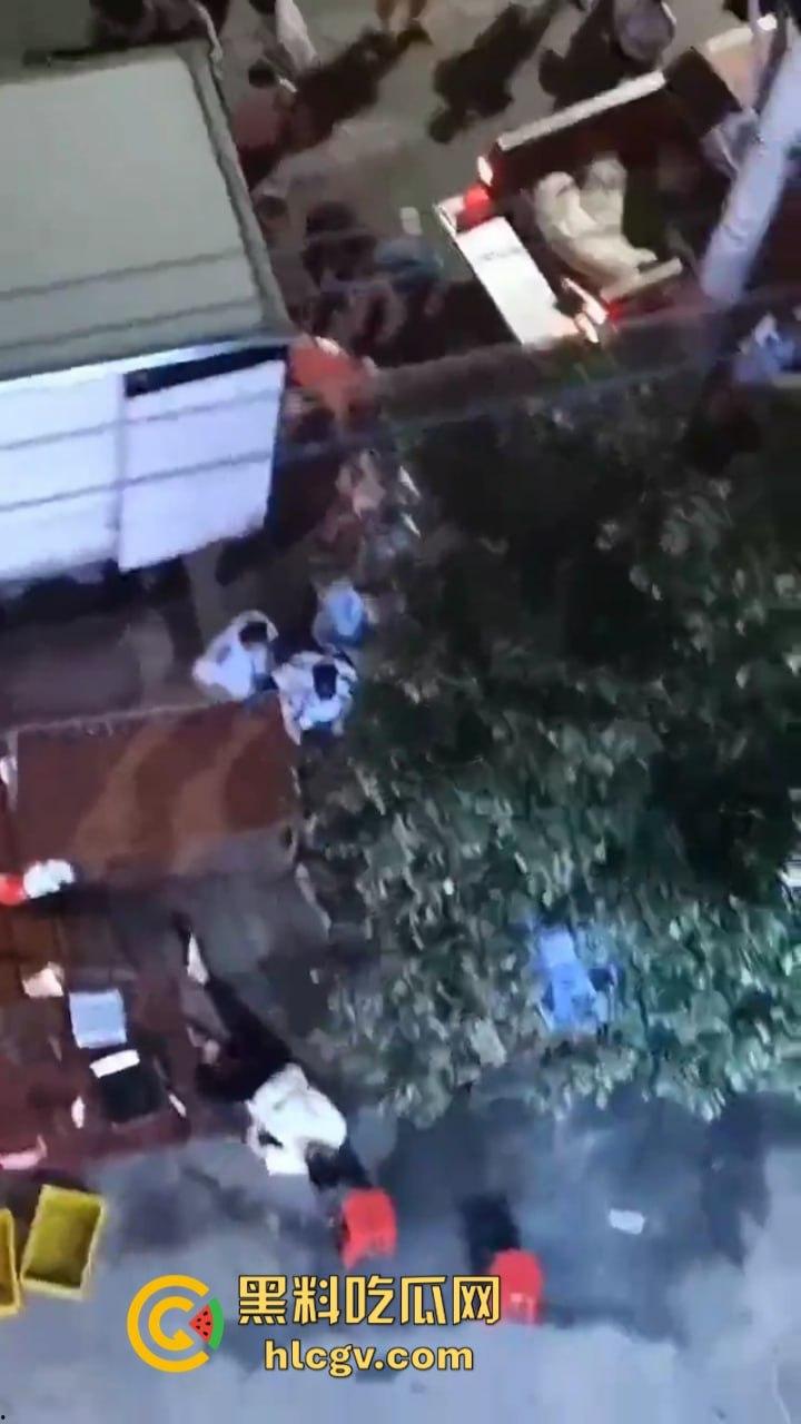 廉江风波起!廉江城管被指 “抢劫” 批发猪肉!执法行为还是权力滥用?