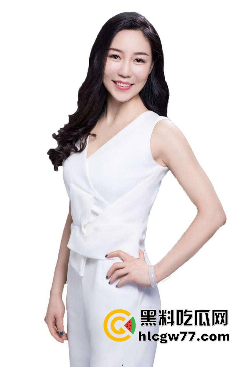 精液洗面奶事件后续,易参创始人【黄怡然】,女强人私下母狗完全体,口交吃精多人淫乱运动