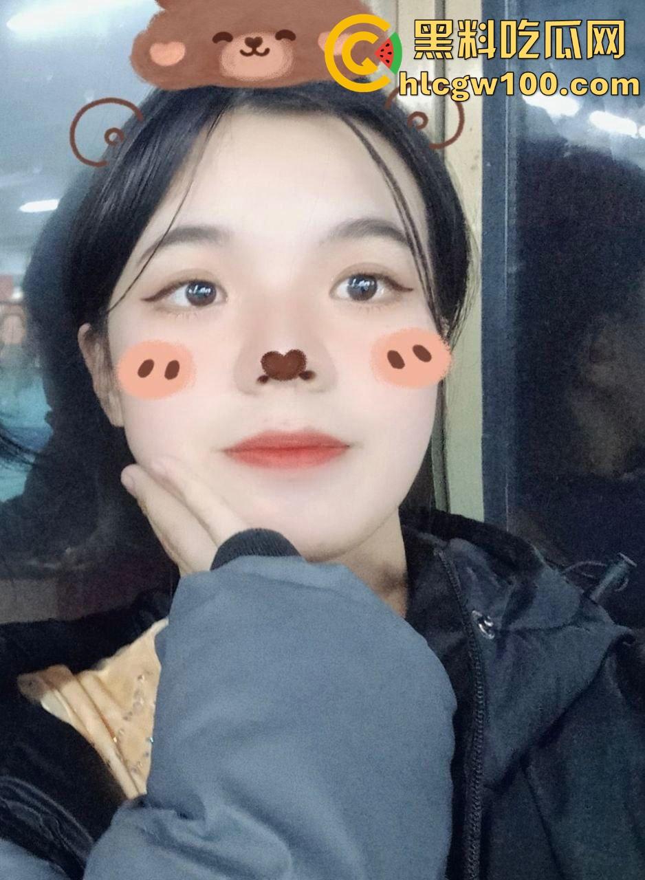 沧州大学生【胡莹】被玩成母狗,开房一秒都忍不了直接求插,外表清纯内心骚浪,被SM调教得乖到不行!