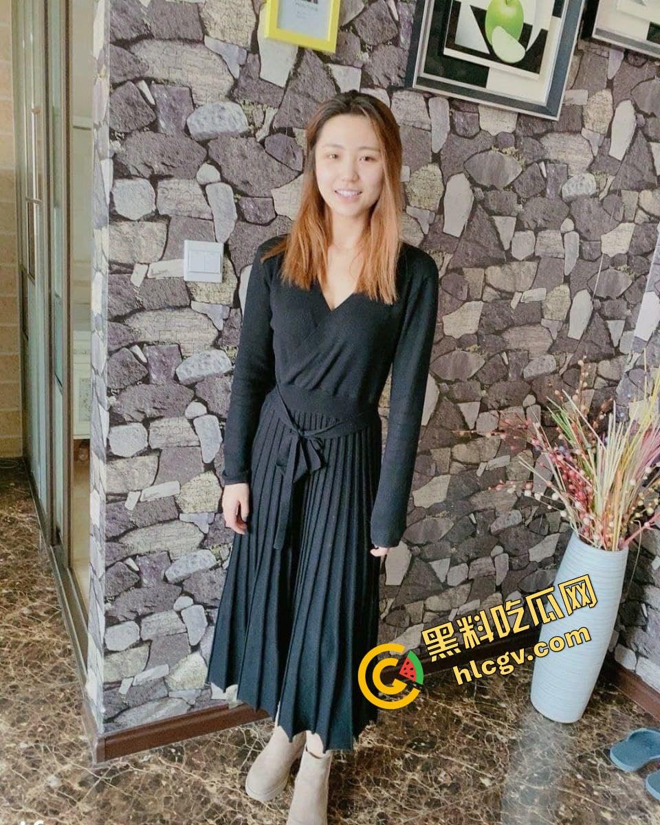 瓜友独家投稿曝光!海南酒店前台小姐『徐华』为顾客提供特殊服务 狂舔肉棒 被操到岔气!