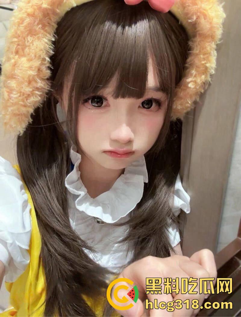 号称南京师范最嫩小穴,甜美颜值大眼妹大学【杜琬昕】,肌肤如牛奶般白皙,被大屌操到腿抽筋!