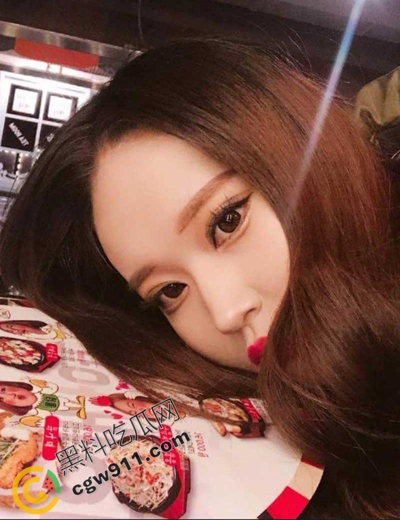 杭州校花【张雅】被金主包养视频流出!口爆吞精,惨遭鞭打带狗链,丰乳美臀天生榨精神器