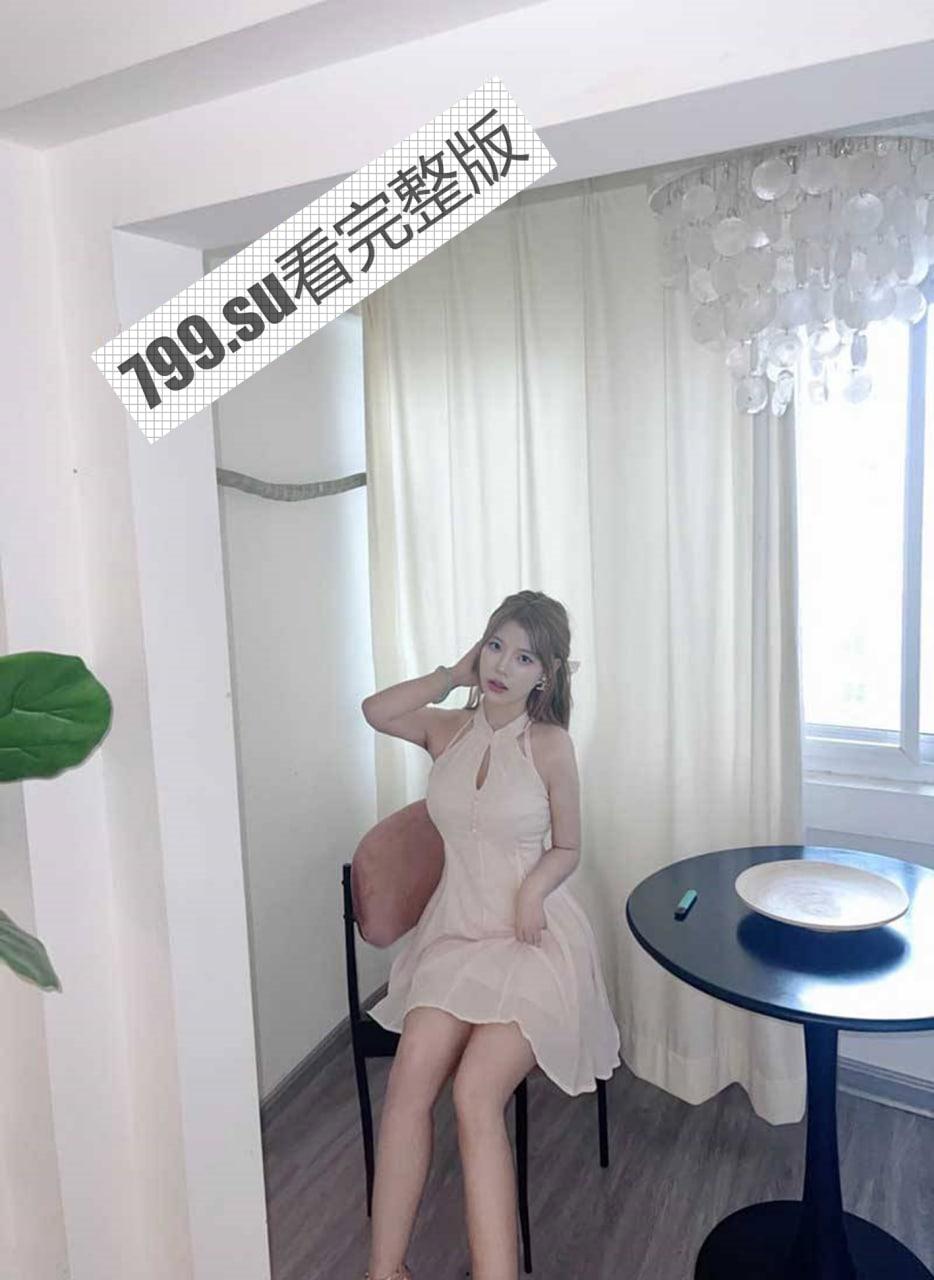 上海舞蹈老师 刘明 X 网曝门 精品私密自拍流出 胸大到不能呼吸！