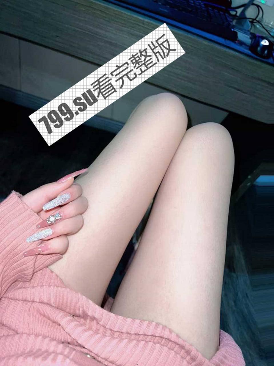 上海舞蹈老师 刘明 X 网曝门 精品私密自拍流出 胸大到不能呼吸！