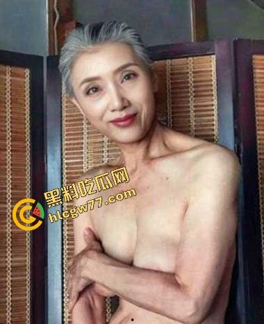 六旬大妈啪啪日记曝光,白发老头一见奶就馋哭,房事频率干翻一众年轻人,彻底打脸阳痿键盘侠!