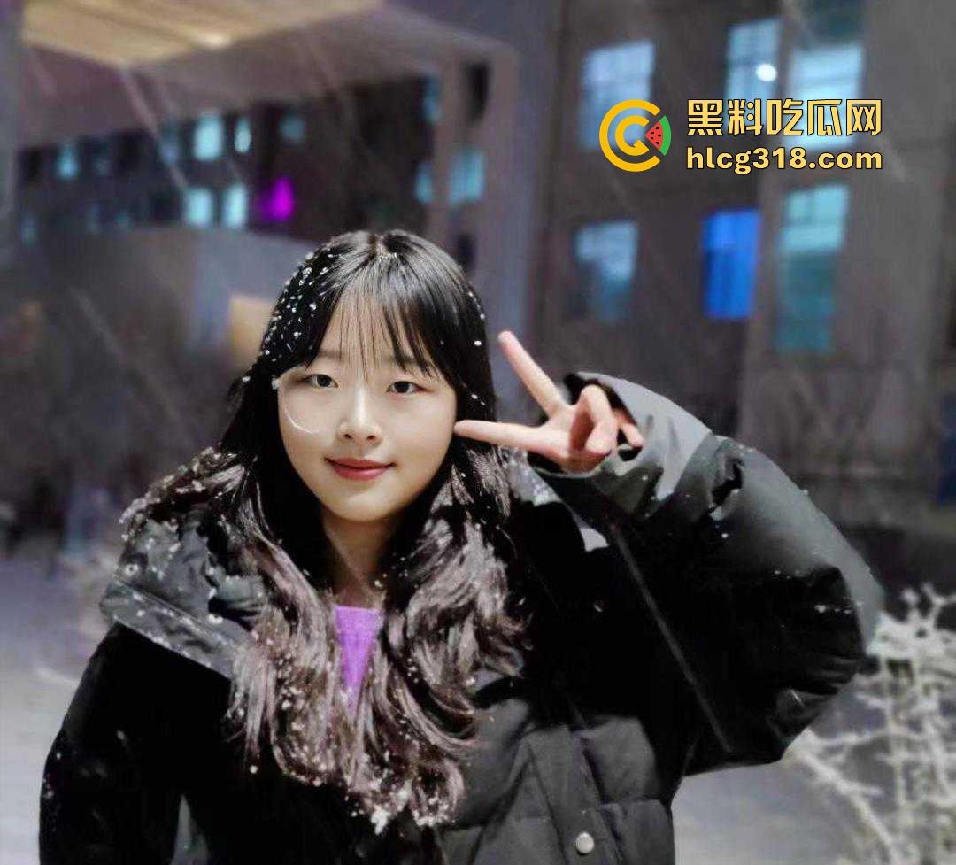 长春医科大学眼镜学妹【陈琳琳】约炮视频曝光,极品反差尤物听命主人,各种姿势打桩爆操,淫叫不断!