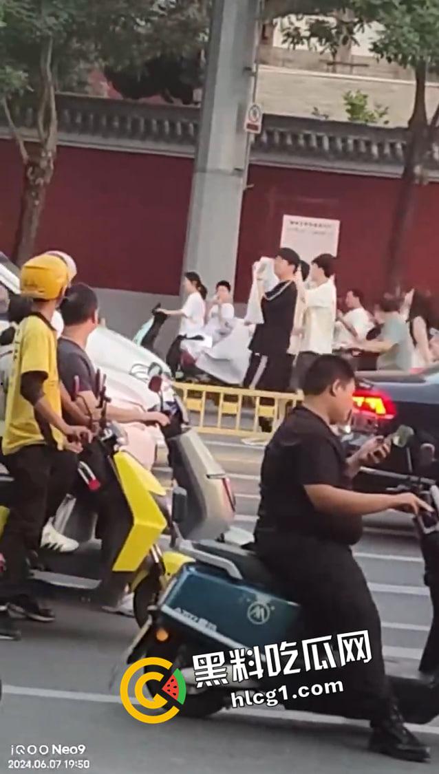 山西运城整个学校无法参加高考!运城口腔卫生专业学校无法参加高考游街 社交媒体公关查无此事 太气人了