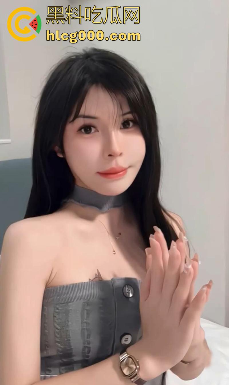 极品身材国产美妖【ts静雅】,身在杭州的性感男娘,身材纤细高挑,激情约炮猛男,操的鸡巴梆梆硬!