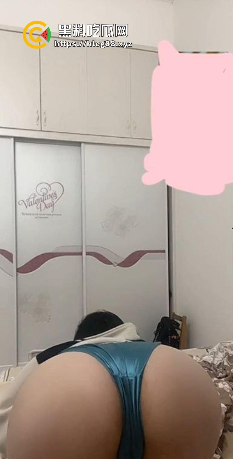 抖音网红少妇【肉肉老师】福利视频流出 体态风骚韵味十足 巨乳肥臀极具诱惑!