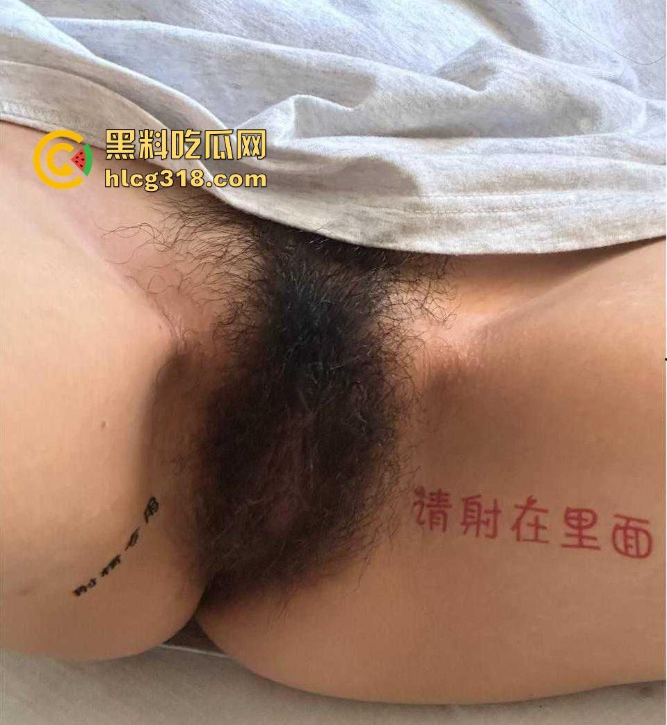 杭州师范大学巨乳学妹【林澄澄】微胖小母狗,年纪不大,骚逼雀黑堪比新西兰乌金鲍,不知道有多少人操过!