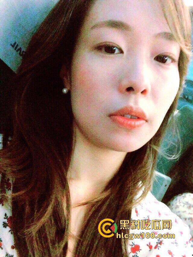 韩国风韵少妇【金贤敏】自拍露脸性爱视频曝光,年少不知少妇好错把少女当成宝!!!