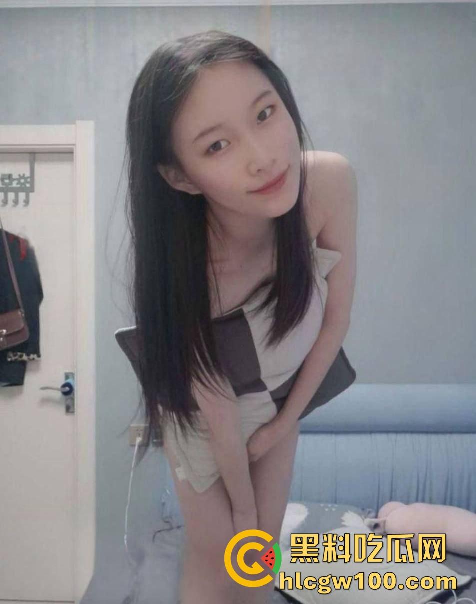 小编推荐!湘潭大学大一极品反差学妹【王璨】淫荡发骚视频视频曝光,邻家学妹天花板。