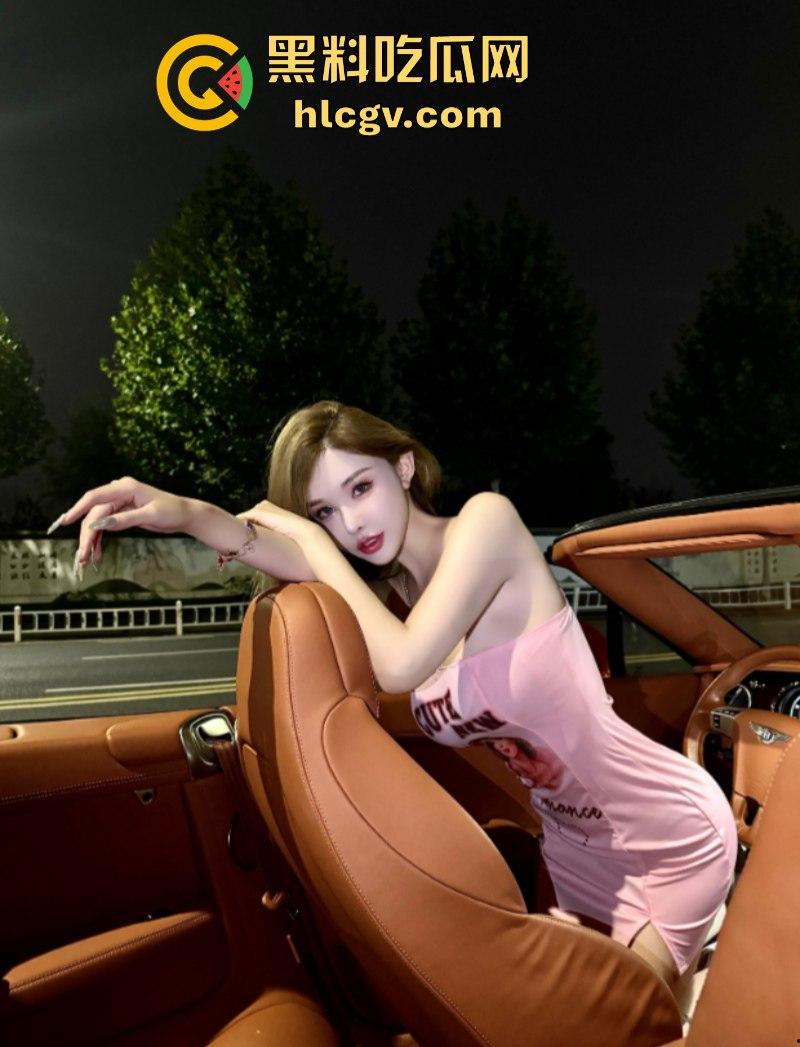 微博436W粉丝大网红【王一霏ADA】面对潜规则果断一对一视频四点全露！