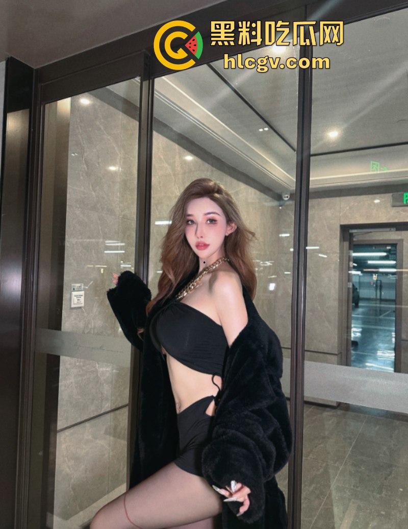 微博436W粉丝大网红【王一霏ADA】面对潜规则果断一对一视频四点全露！