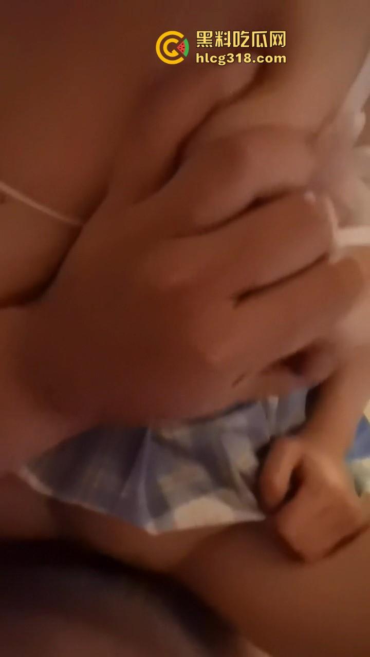 黑龙江巨乳美女【日安】性爱视频泄密,微胖母狗,G杯大奶展示顶级口交绝技!