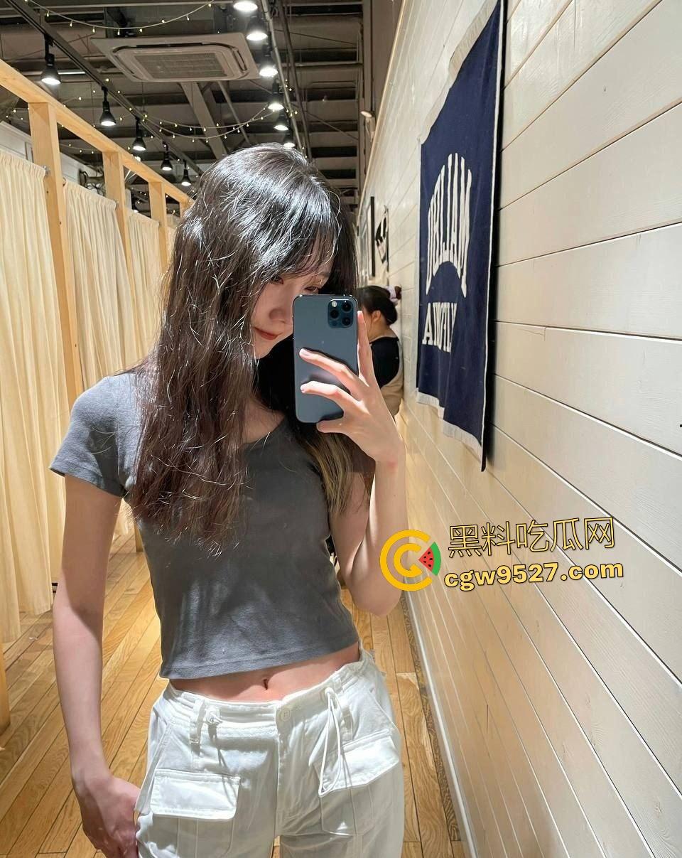 景德镇网恋约炮之地,小嘴女狂吞大鸡巴,被操叫声销魂,完事后还说以后安全期可以不戴套!