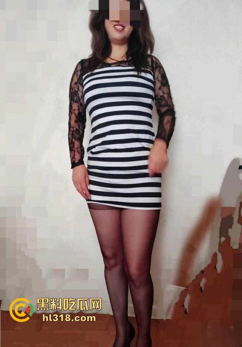 海角乱伦,约炮同事妈妈,极品微胖熟女,黑丝下真空穿搭,无套猛插爆操,淫叫叫不停!