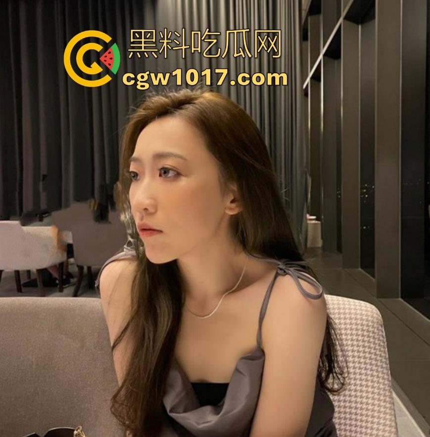 上海金融女王【李润雪】竟是人人可骑的公车!完美身材的高颜值御姐,私下和老总团建玩群p,真是够反差的了!