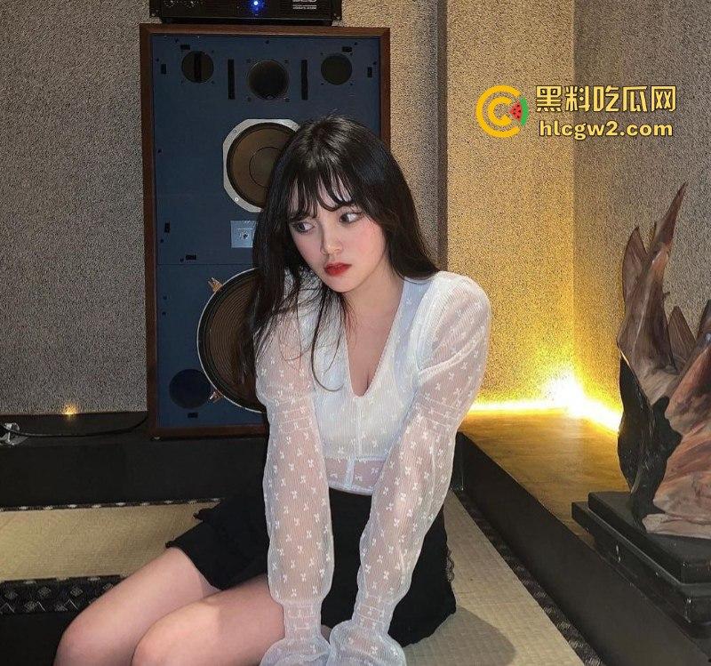 超漂亮的翘臀在校校花【杨可可】分手后遭男友报复视频惨遭泄漏口交后入不雅视频曝光