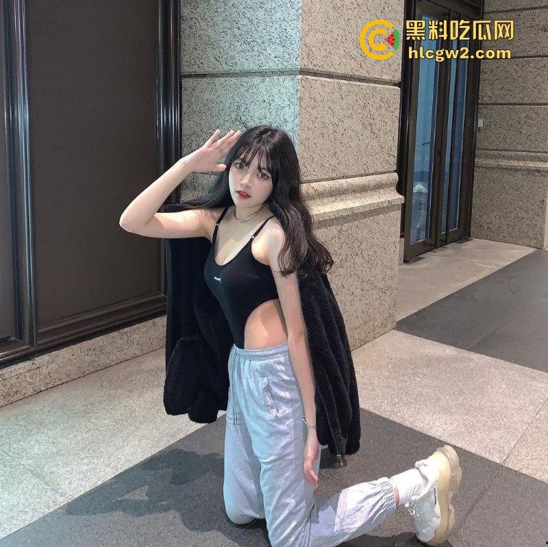 超漂亮的翘臀在校校花【杨可可】分手后遭男友报复视频惨遭泄漏口交后入不雅视频曝光