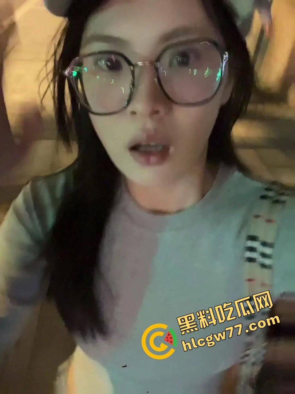 山东21岁反差前女友【曾雨悦】表面清纯乖巧,床上却抢着口交舔棒,女上骑乘自己爽到腿软!