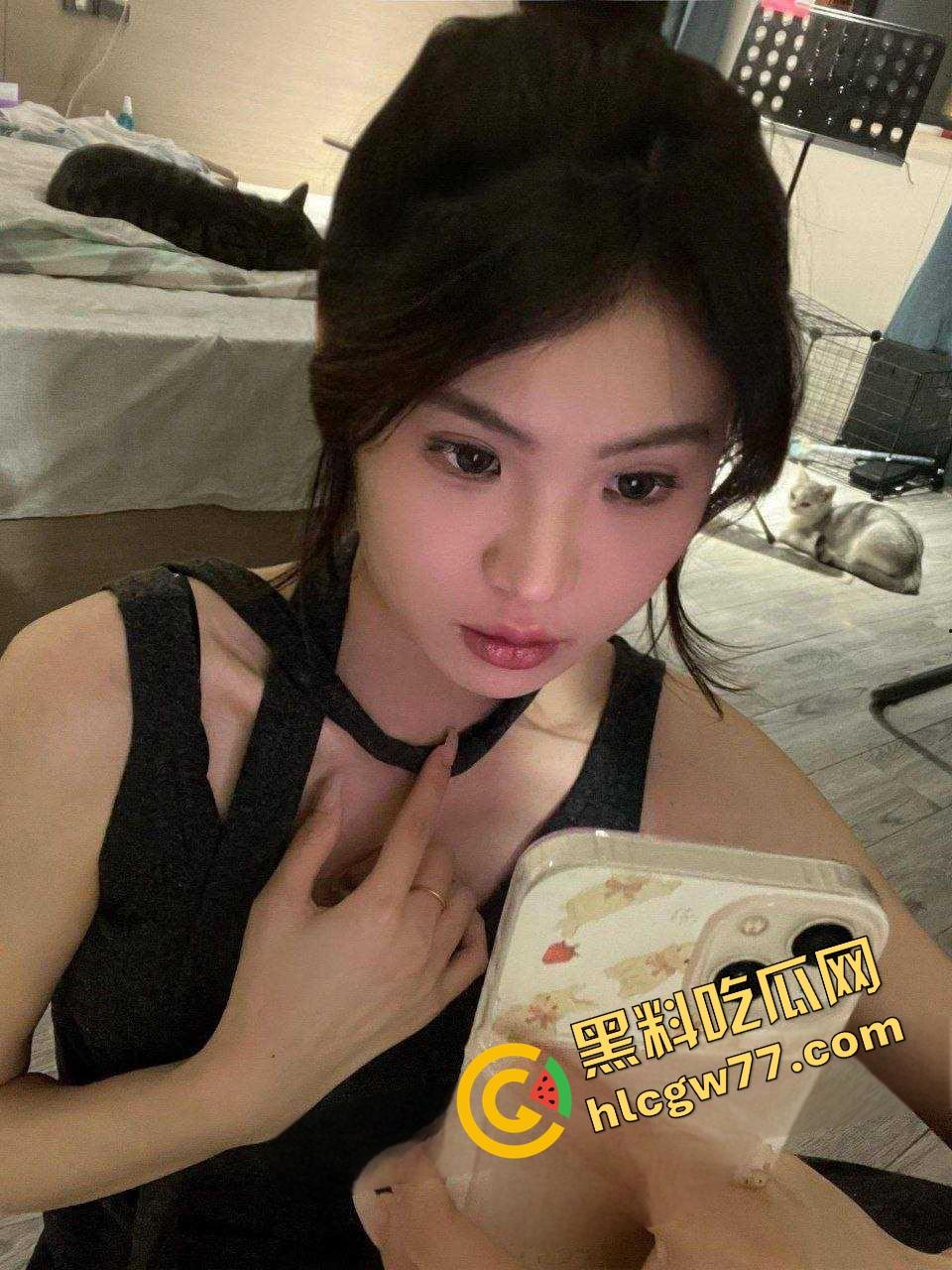 山东21岁反差前女友【曾雨悦】表面清纯乖巧,床上却抢着口交舔棒,女上骑乘自己爽到腿软!