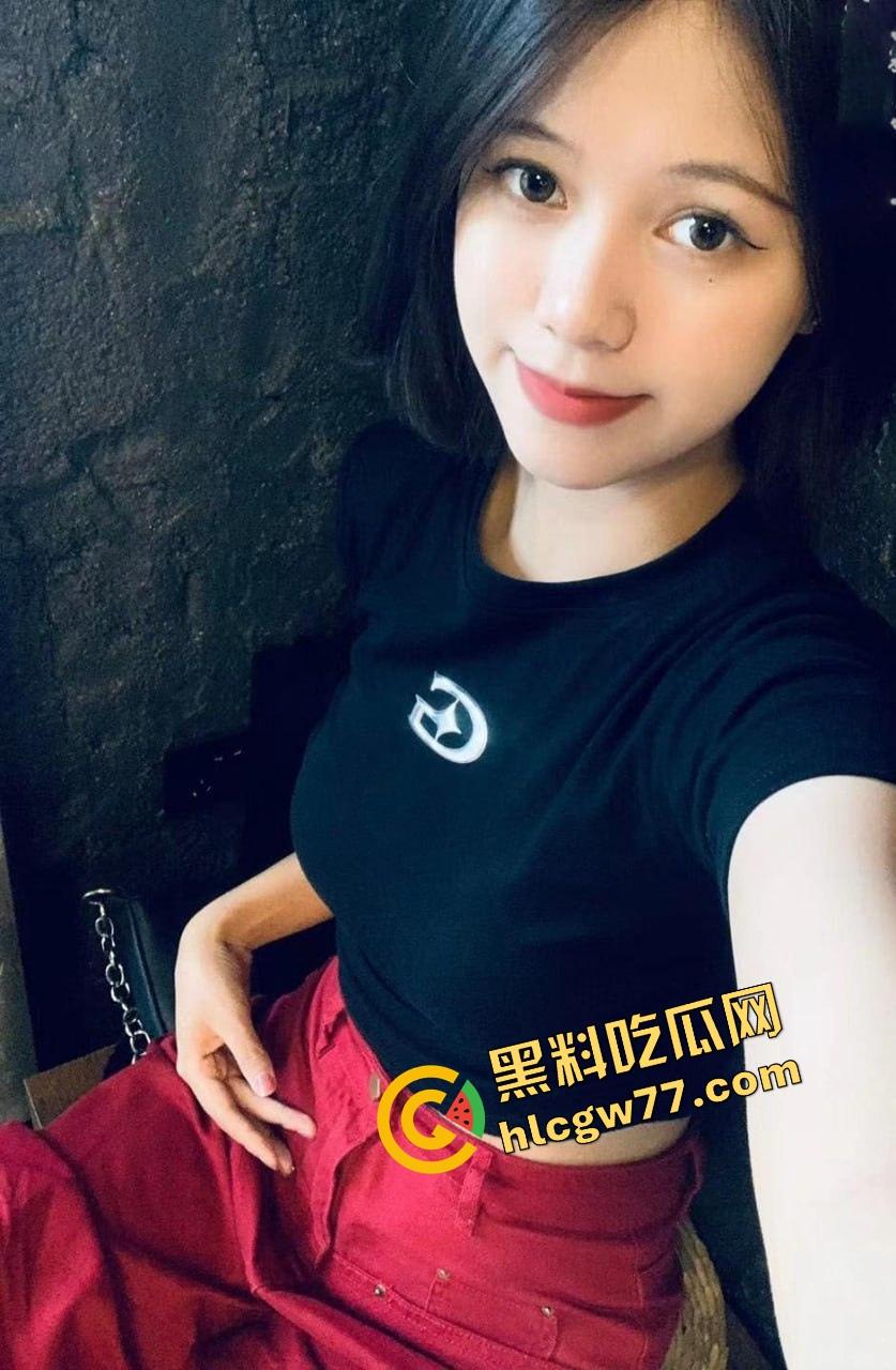 世界上最大的背刺，成都女孩【周然】手机借闺蜜打游戏，结果闺蜜偷看到她大量私密，友谊当场粉碎！