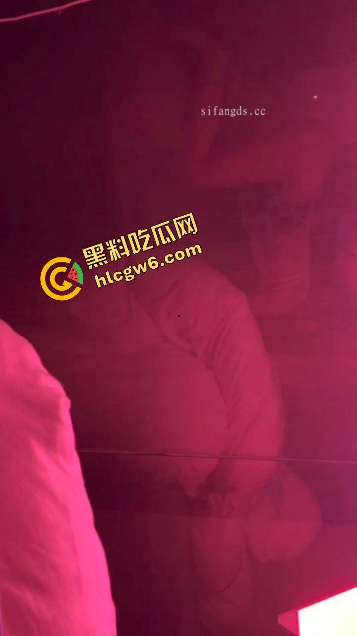 抖音极品超美御姐反差婊网红骚鸡『梨涡姐姐』开盒曝光淫姐 私下与金主激情舔鸡操逼!原创独家流出!