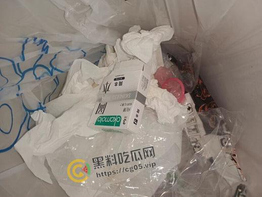 吃瓜!嘉善浙F地800号足疗女技师【王文敏】渣女出轨多位客人约炮 海量聊天记录曝光!更有行车记录仪和用过的避孕套为铁证!